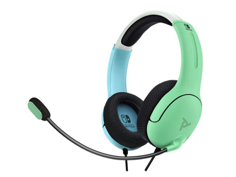 Gaming headset with noise cancellation microphone